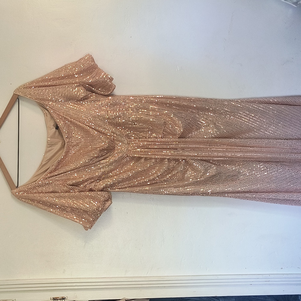 NWT Giffniseti Elegant Rose Gold Sequin Evening Gown Sz 2XL Women Plus